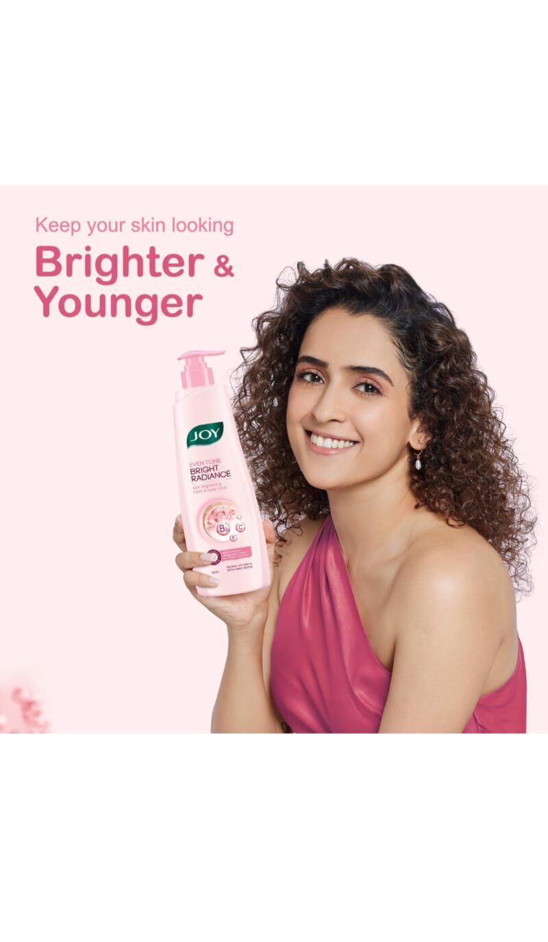 Joy Even Tone Bright Radiance Brightening Body Lotion 400ml | With Niacinamide & Alpha Arbutin | Removes Tan, Dark Spots & Restores Natural Glow | Lightweight, Non Sticky & Non Greasy | 300ml - Image 2